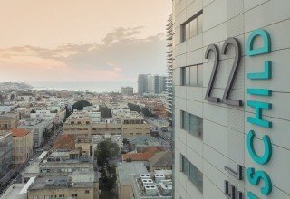 Vue de la ville de l'Hôtel Rothschild 22